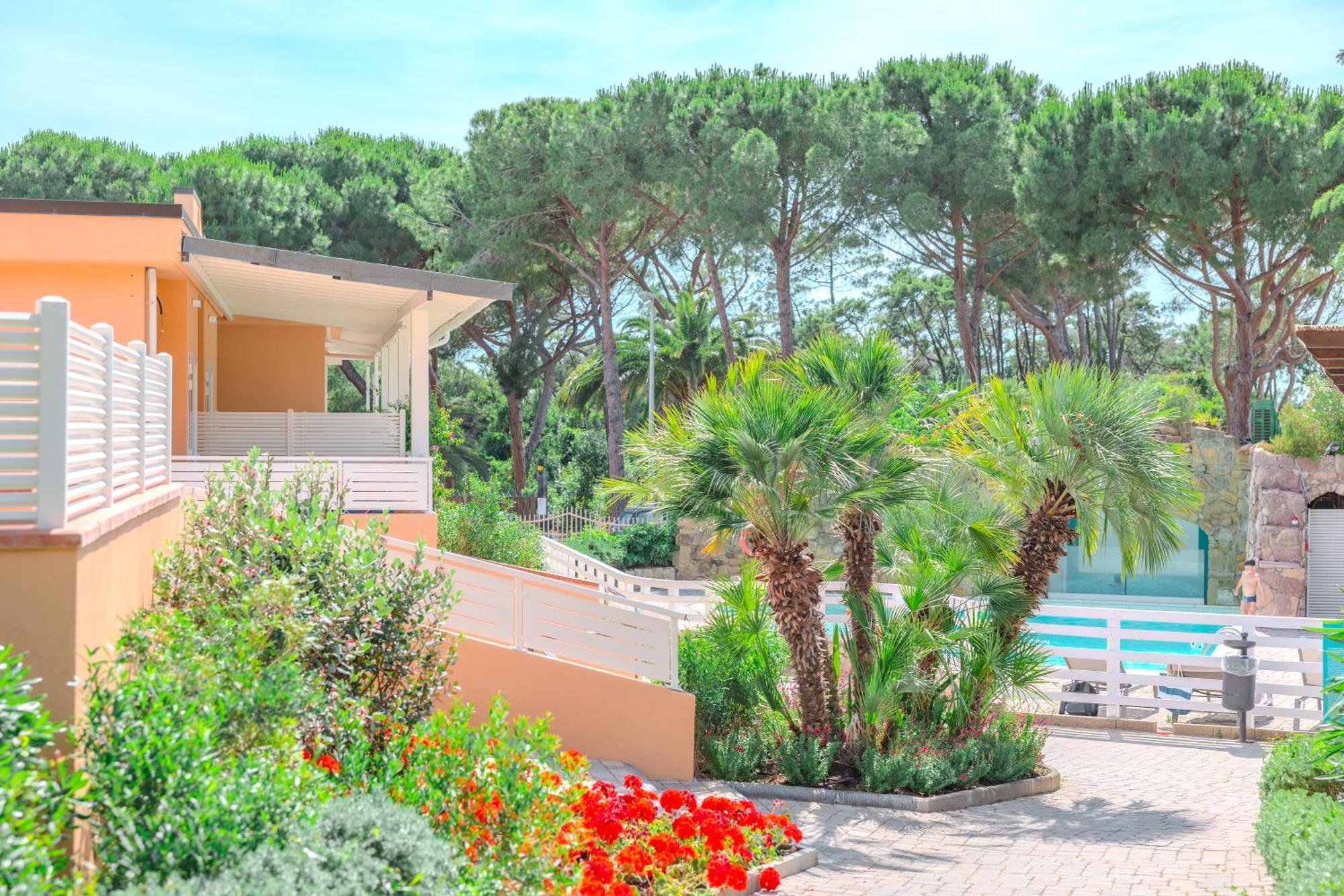 Tuscany Hotel Alle Dune Marina di Castagneto Carducci Dış mekan fotoğraf